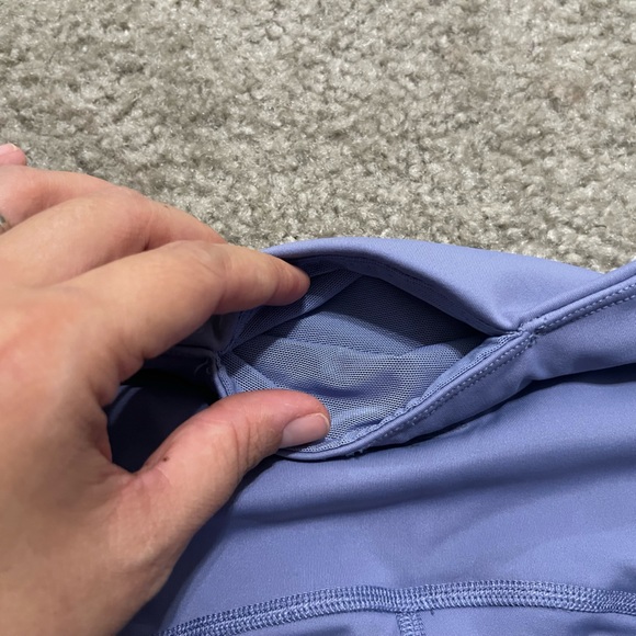 Women’s Athleta Ultimate Stash Pocket Capri Leggings Dusty Dusk Purple Size 2X - Picture 5 of 10